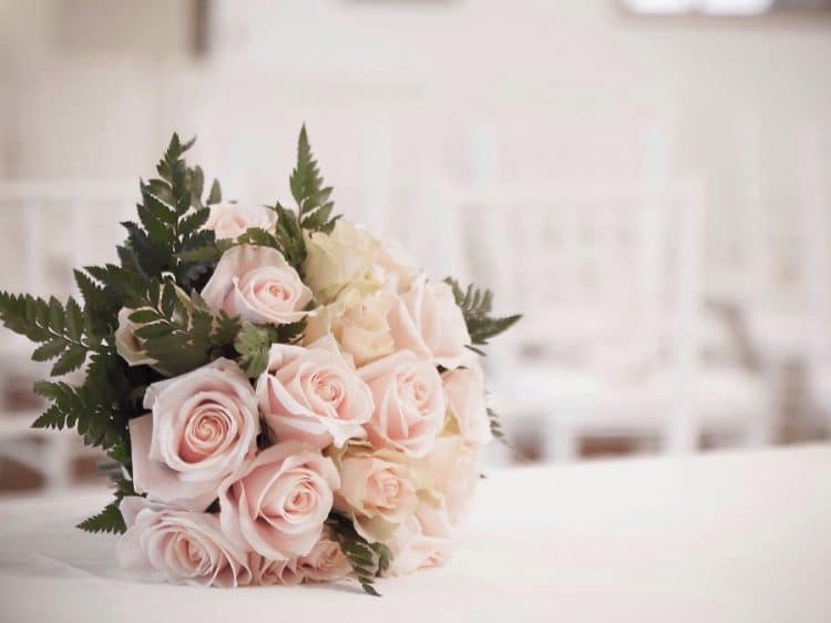 cum poti alege florile pentru nunta in cinci etape