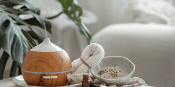ghidul complet pentru începătorii în aromaterapie: descoperă beneficiile și utilizările uleiurilor esențiale