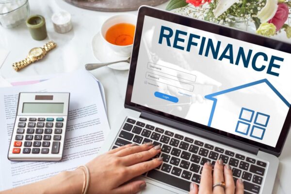 Refinanțare credite în lei și euro