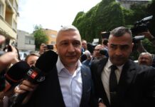 Șeful Armatei, acuzat că a făcut ofițeri ilegal fiicele unor generali
