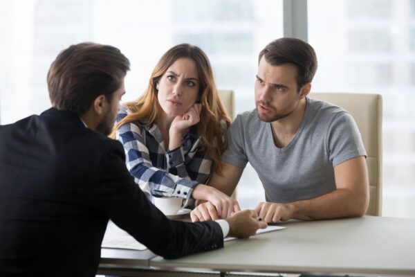 Cum discuți despre bani în familie și eviți conflictele