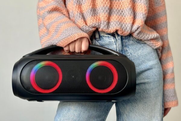 Cum alegi o boxă portabilă pentru casă și călătorii